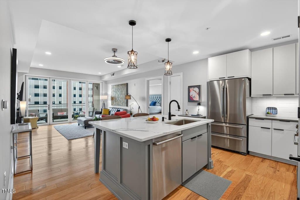 400 Hunt St Unit 406, Durham