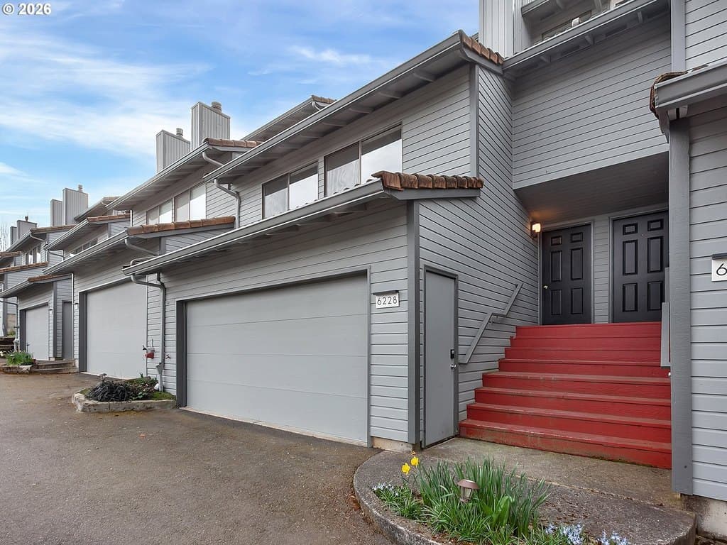 6228 Meridian Cir Unit 7, West Linn