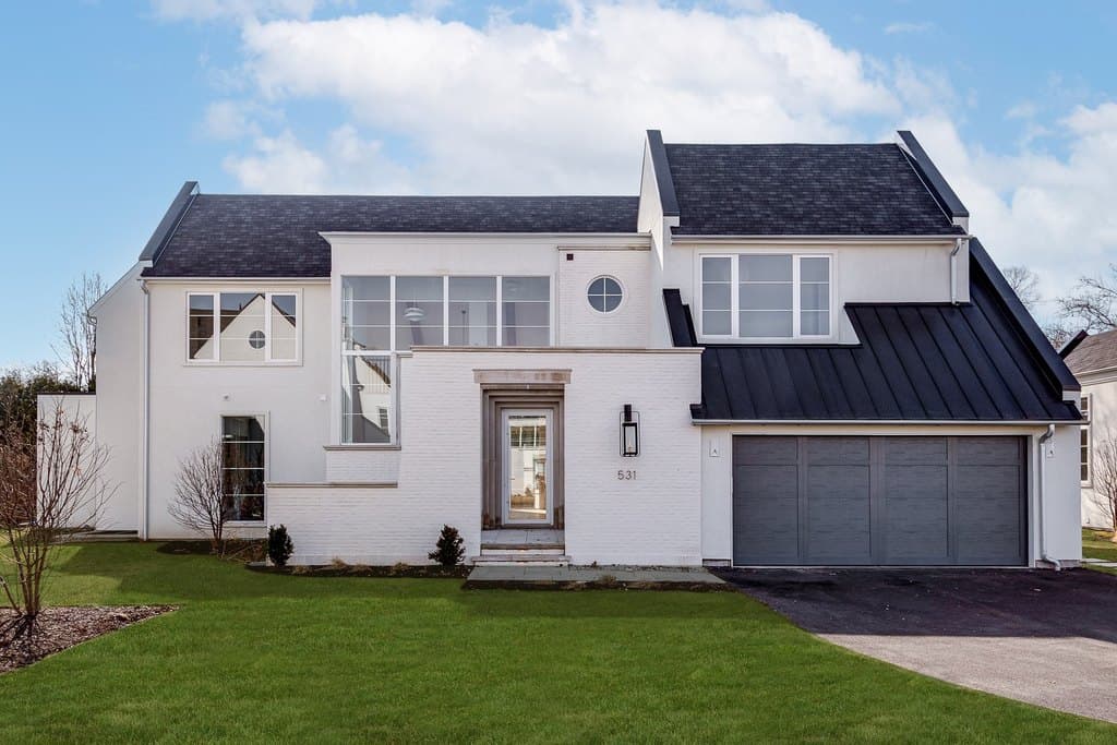 531 Kensington Ct, Hinsdale