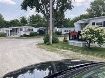 1515 Vfw Pkwy Trlr M19