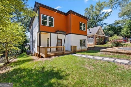 2166 Belvedere Ave SW