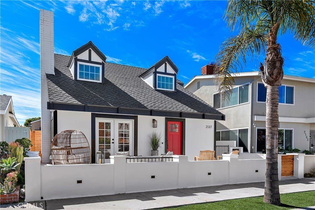 2137 Miramar Dr, Newport Beach