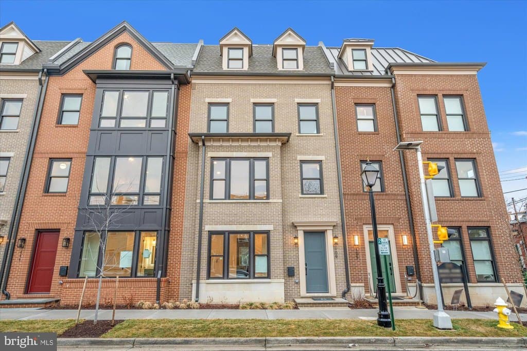 1328 Cameron St, Alexandria