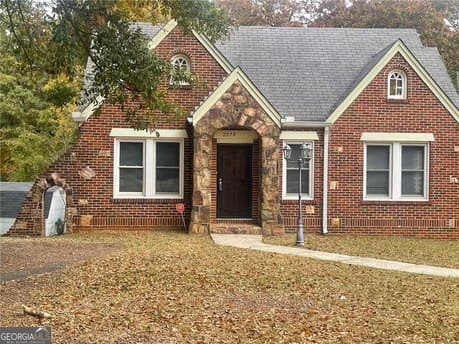 2273 Boulevard Granada SW