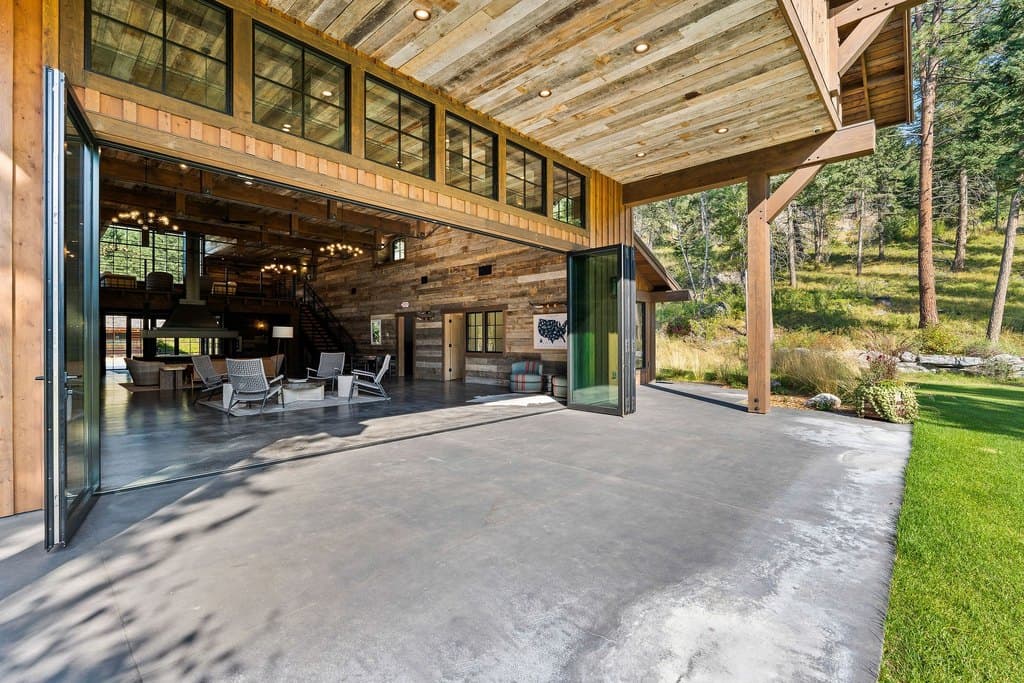 26 Trails End Ct, Bigfork