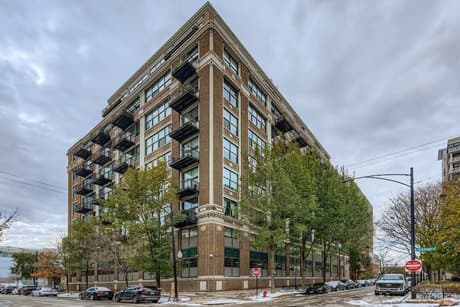 221 E Cullerton St Apt 317