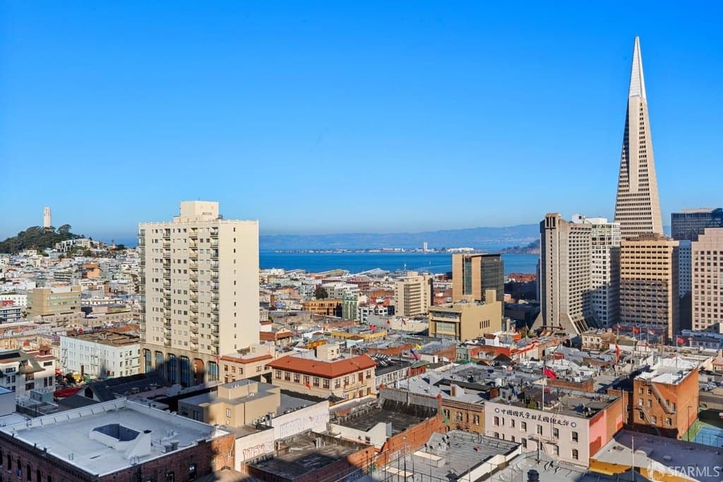 10 Miller Pl Apt 1002