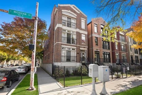 3301 S Michigan Ave Apt 3