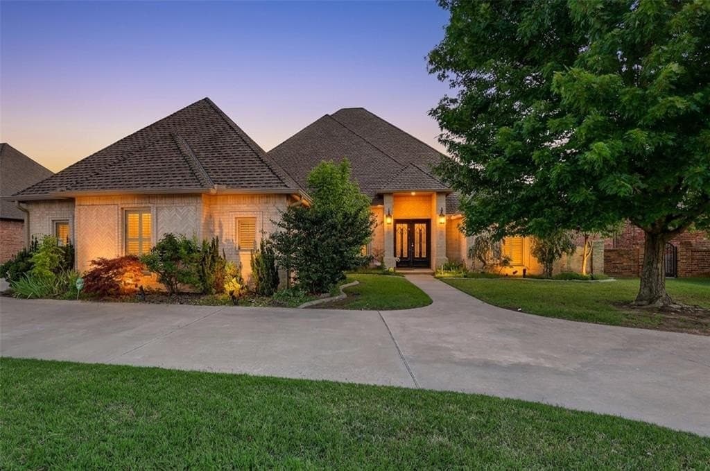 13909 Cascata Strada, Oklahoma City