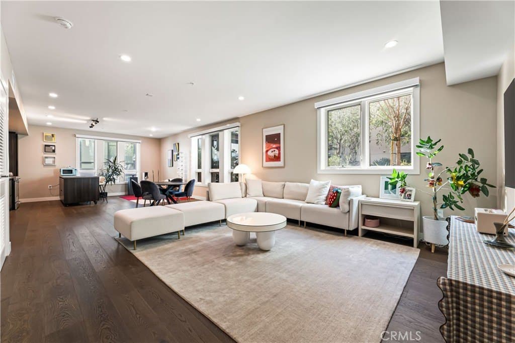 39 S Los Robles Ave Unit 3001, Pasadena