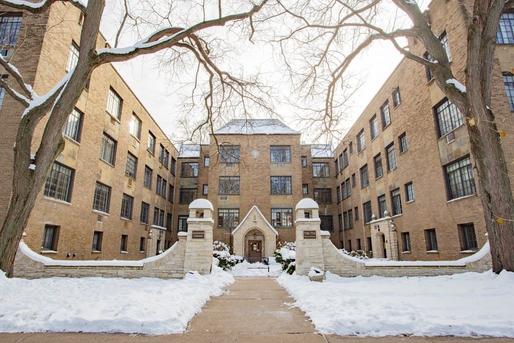 724 Noyes St Apt F1, Evanston
