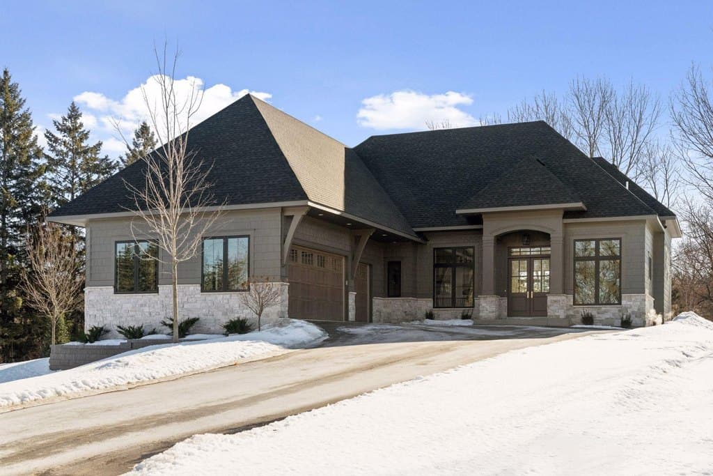 12803 Woodhaven Pl, Minnetonka