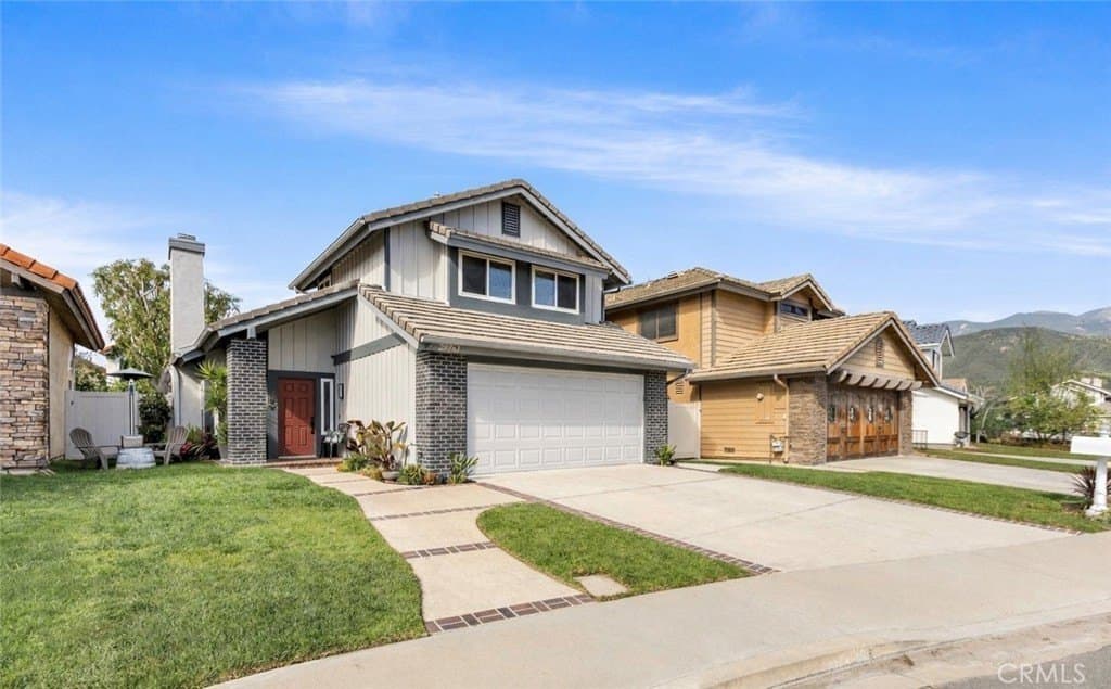 28761 Vista Saddleback