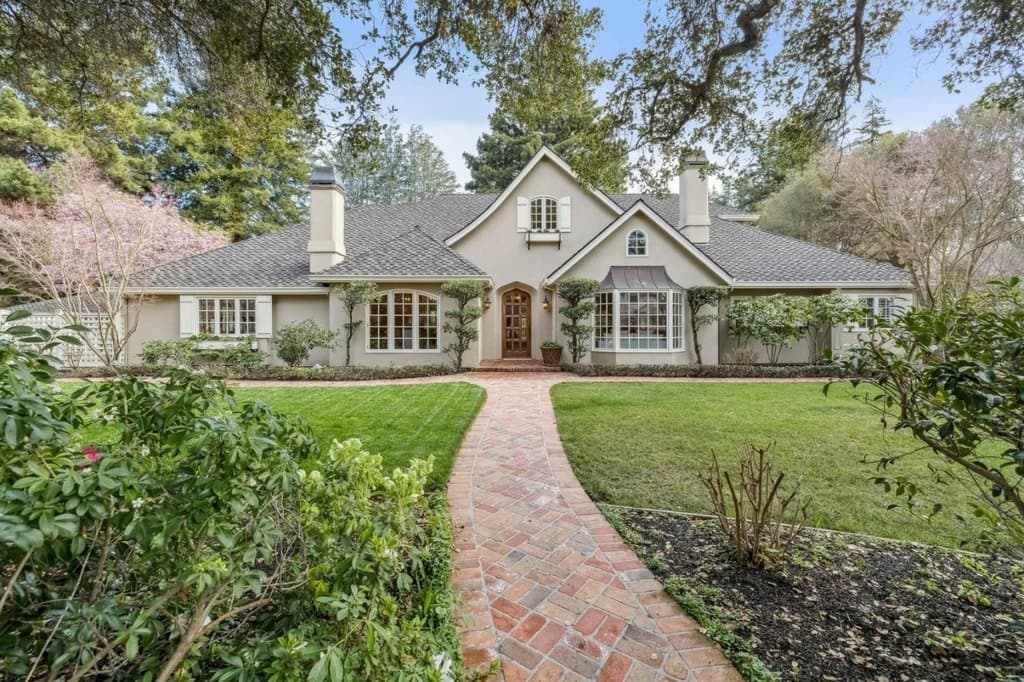 58 Deodora Dr, Atherton