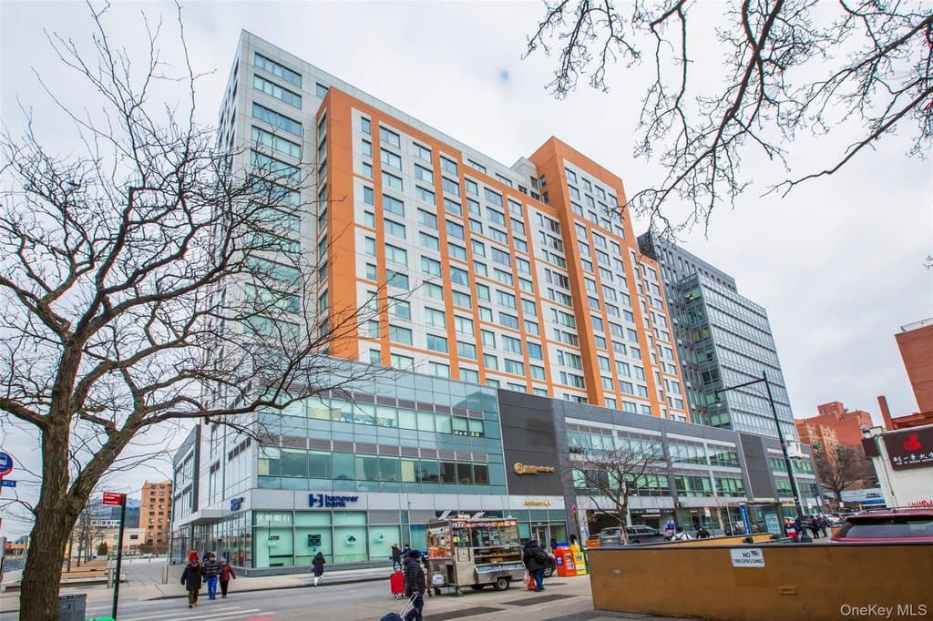 138-35 39th Ave Unit 17H