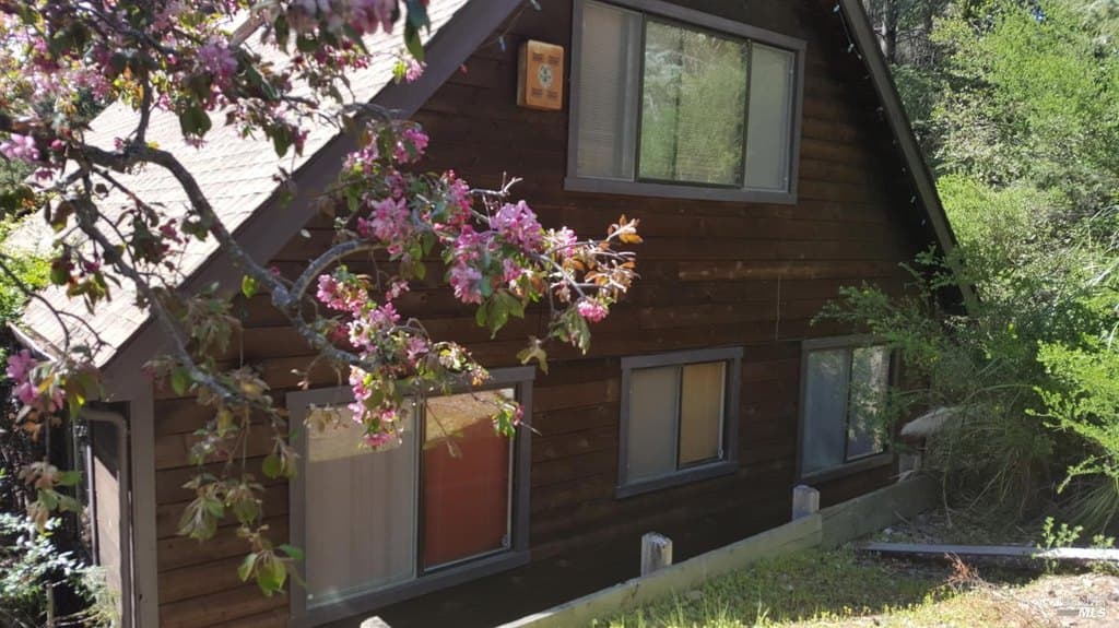 5877 Empire Grade Rd, Santa Cruz