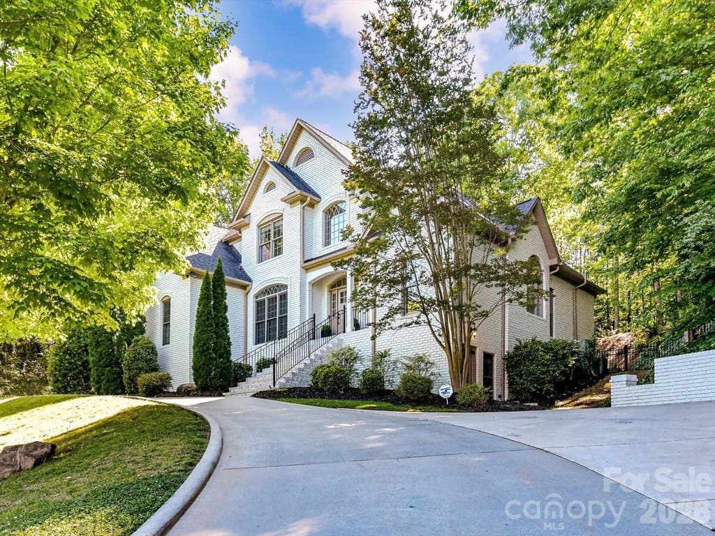 4510 Granite Hill Dr
