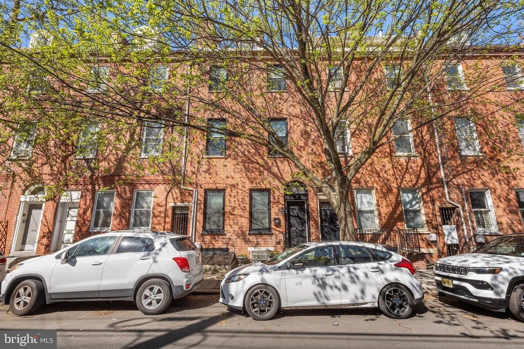 523 Fairmount Ave, Philadelphia