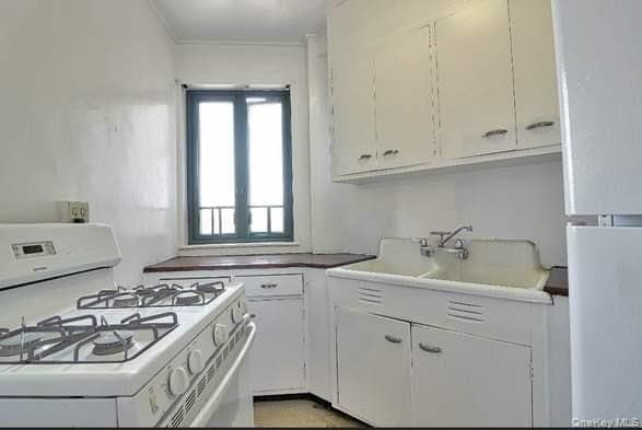 1594 Unionport Rd Apt 9D, Bronx