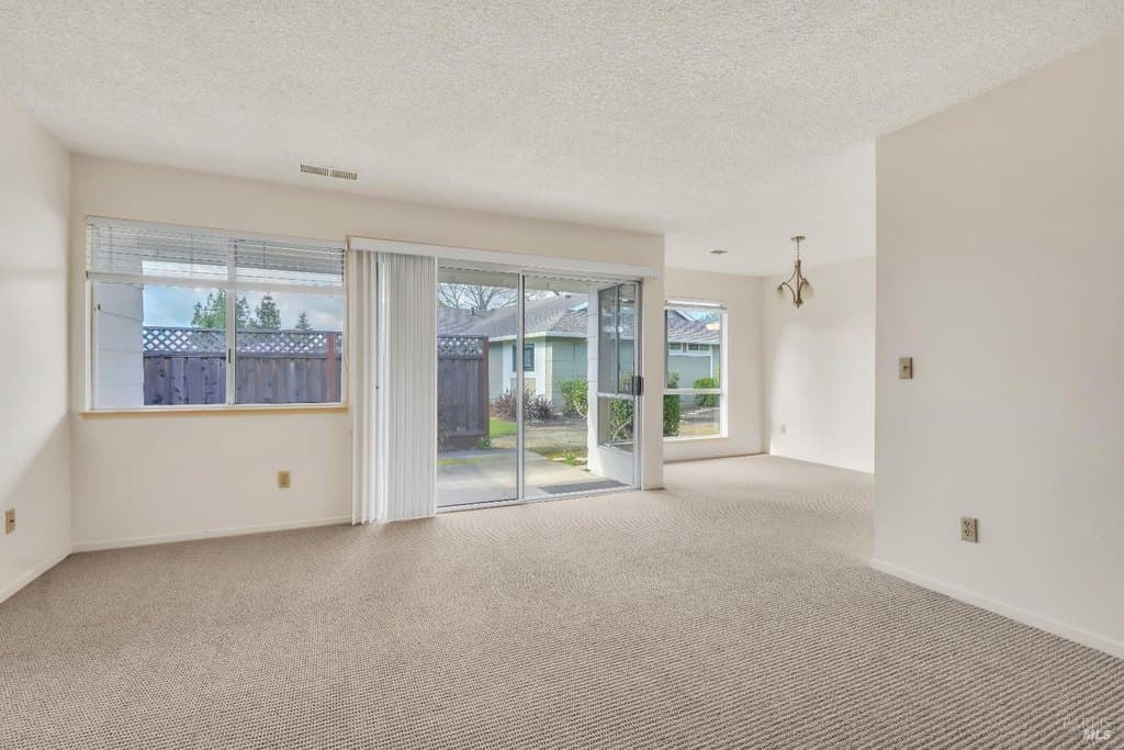 331 Pythian Rd, Santa Rosa