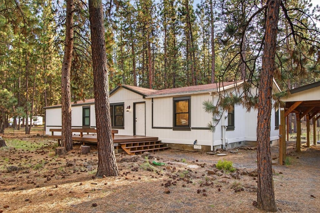 60097 Agate Rd, Bend