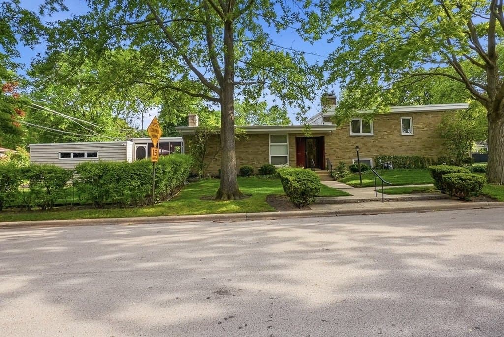 600 Florence Ave, Evanston