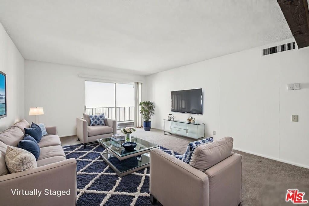 5460 White Oak Ave Unit A204, Encino