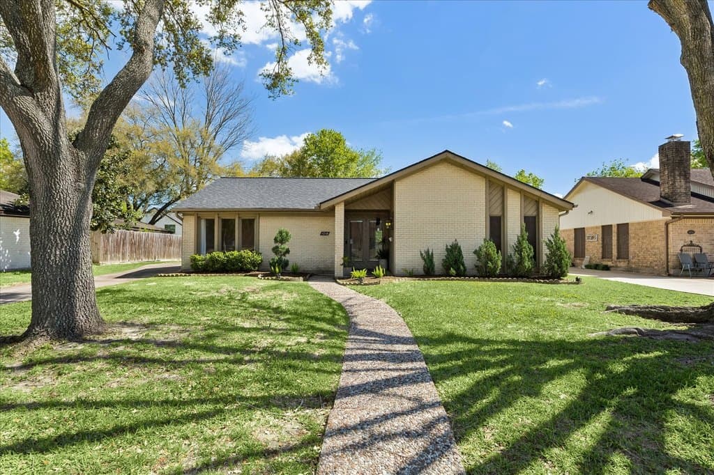1018 El Dorado Blvd, Houston
