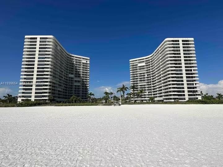 320 Seaview Ct Apt 312, Marco Island