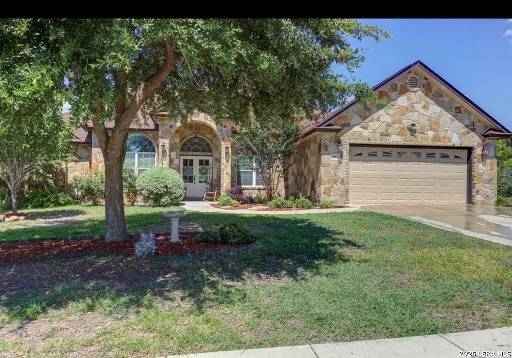 1057 Loma Verde Dr, New Braunfels