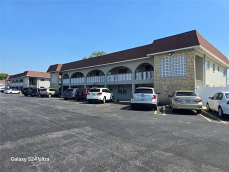 6044 22nd Ave N Apt 2