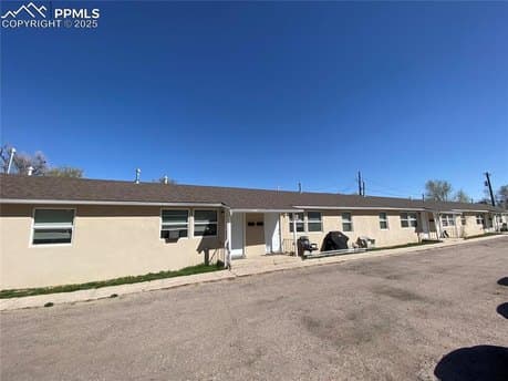 2405 E Saint Vrain St