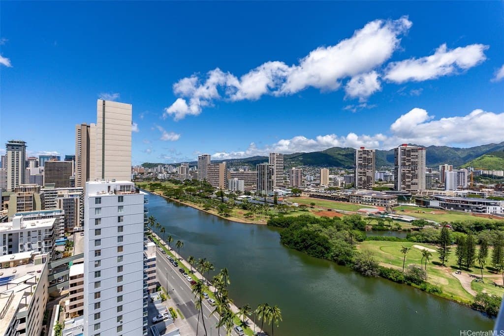445 Seaside Ave Apt 2308, Honolulu