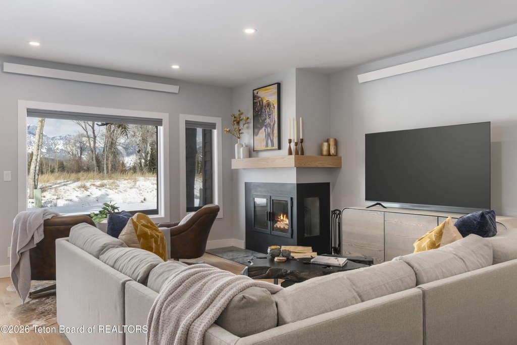 400 E Sagebrush Dr Unit 9-4 -D, Jackson