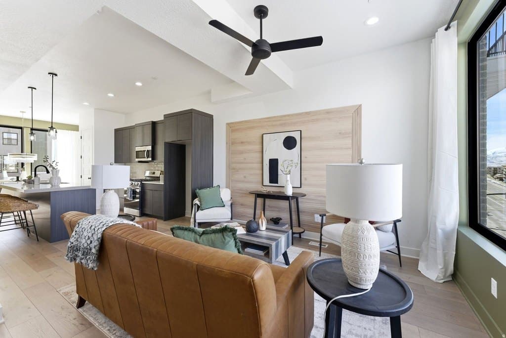 311 E Endurance Cir S, Draper