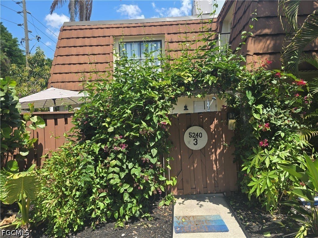 5240 Cedarbend Dr S Unit 3, Fort Myers