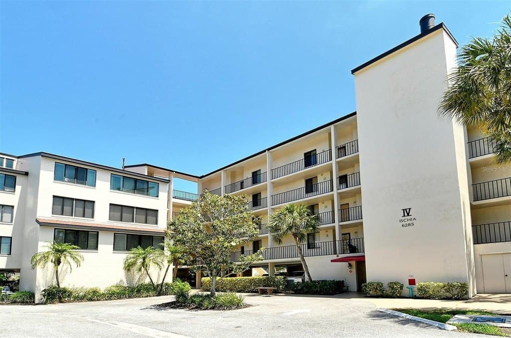 6285 Midnight Pass Rd Apt 403, Sarasota