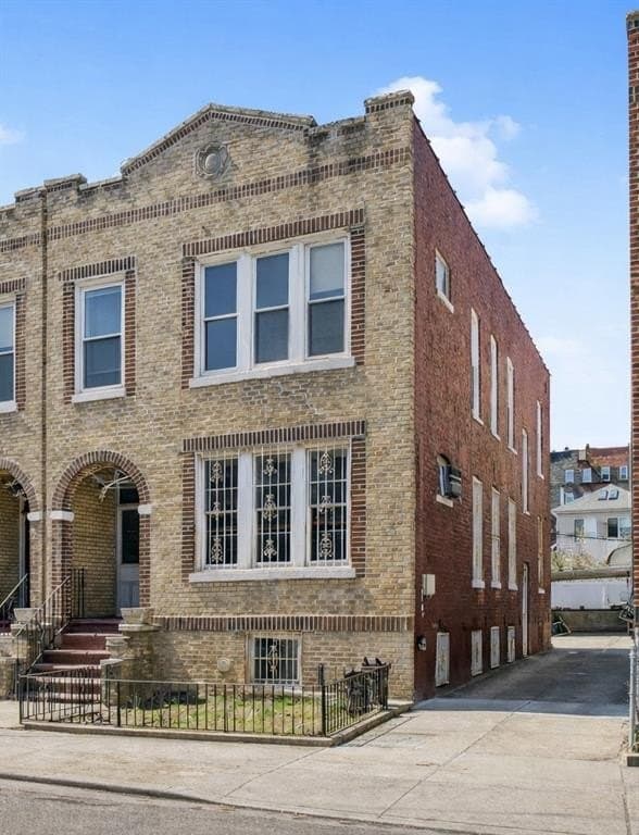 2280 E 22nd St, Brooklyn