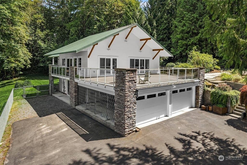 1722 264th Ave NE, Redmond
