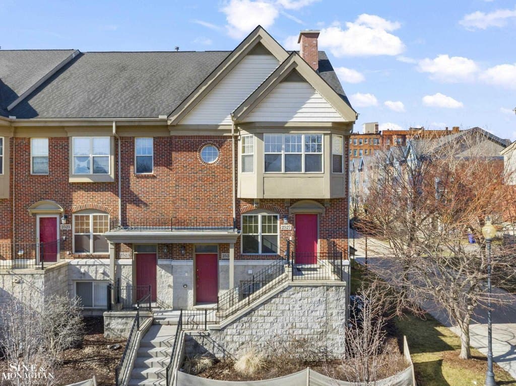 2527 John R St, Detroit