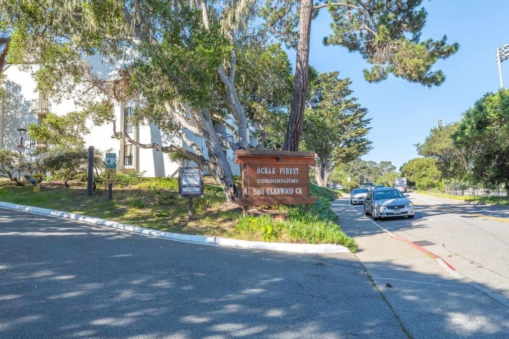 500 Glenwood Cir Apt 313, Monterey