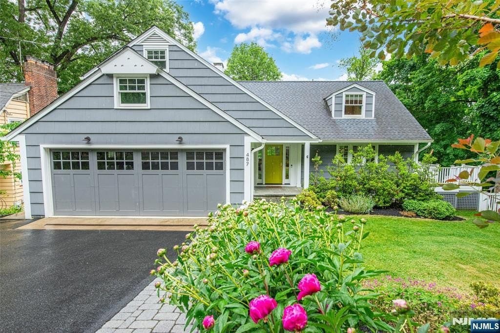 487 Highland Ave, Montclair