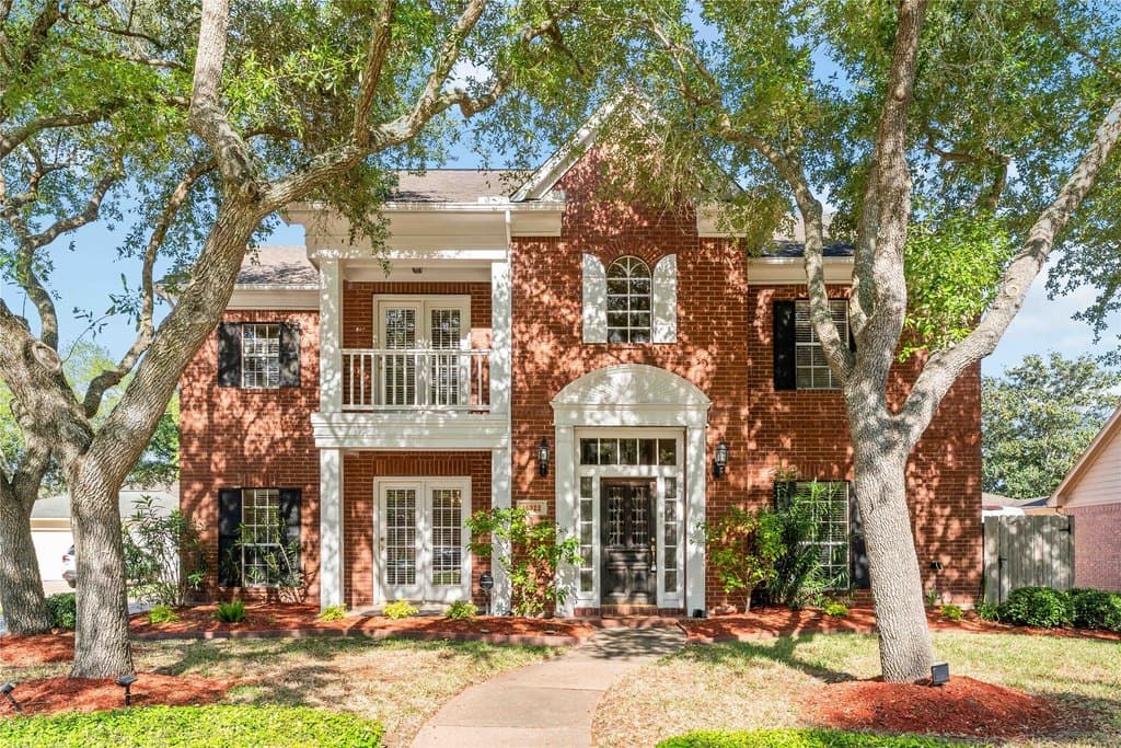 16322 Hazy Pines Ct, Pasadena