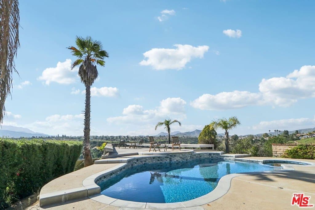 1821 Calle Petaluma, Thousand Oaks