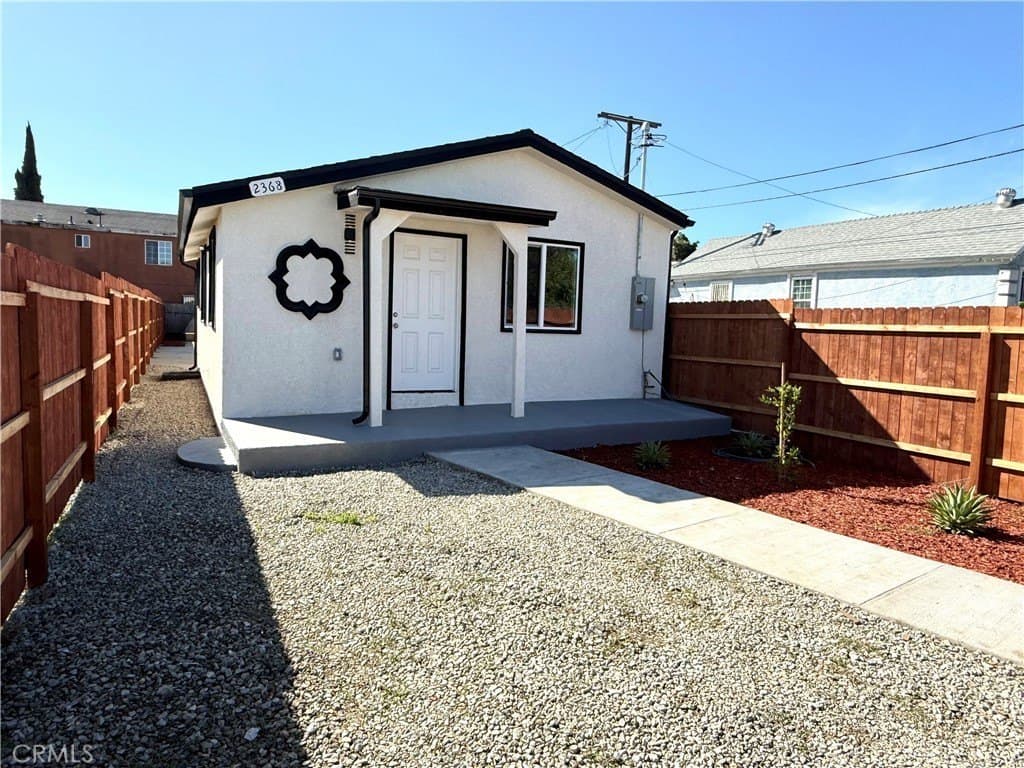 2368 E 107th St, Los Angeles