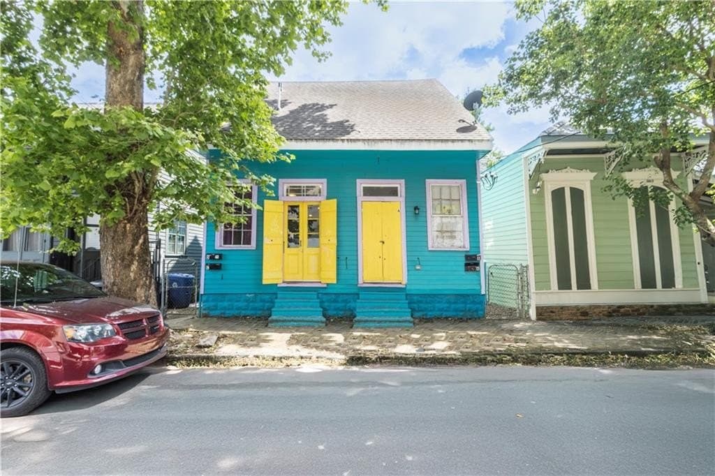 2320 Burgundy St, New Orleans