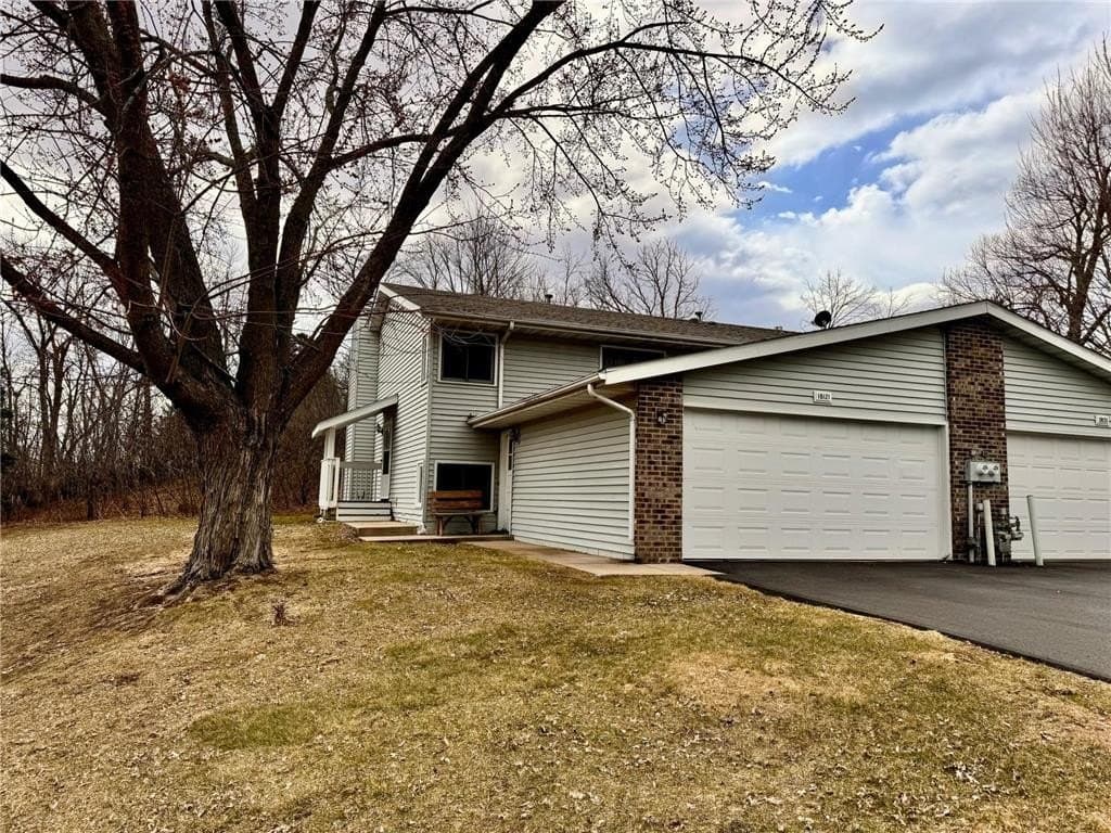 18121 Covington Path, Minnetonka