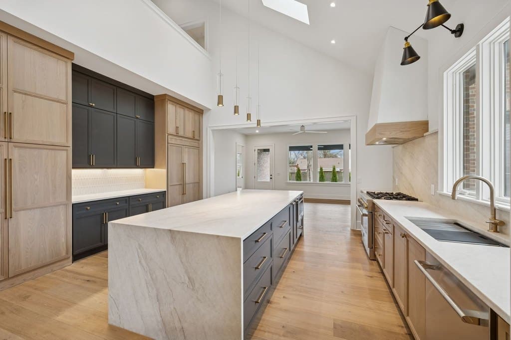 1130 Winding Way, Nashville