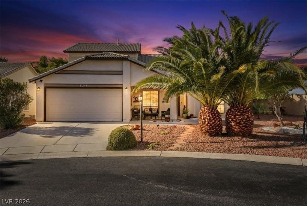 5553 Singing Hills Dr, Las Vegas
