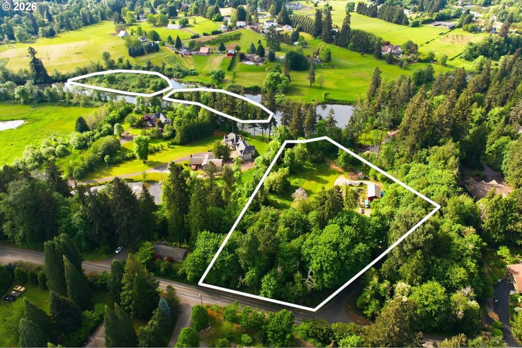 112 SW Tualatin Loop, West Linn